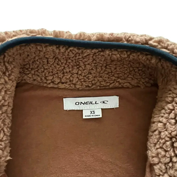 O’Neill‎ Women’s XS Brown Sutton Fleece Pullover Mock Neck Half Zip Jacket - Picture 3 of 4